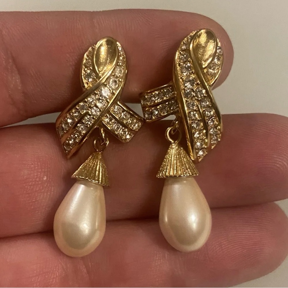 EA1 Vintage Christian Dior bow-tied teardrop earrings - Picture 3 of 13